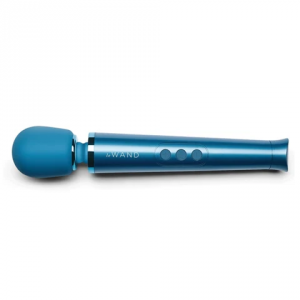 Le Wand Petite Rechargeable Massager Blue